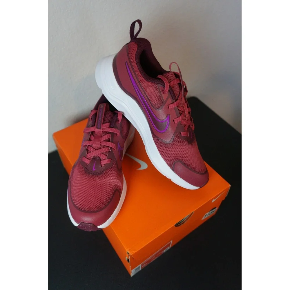 Nike Cosmic Runner GS Sweet Beet Vivid Purple HM4402-603 Youth 6Y